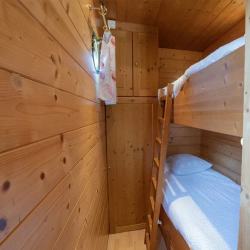 Champagne-Roulotte_Hoteliere-5-1024x320